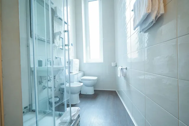 غرفة عائلية بسرير مزدوج مع أريكة، Hotel Genova Liberty 8/9