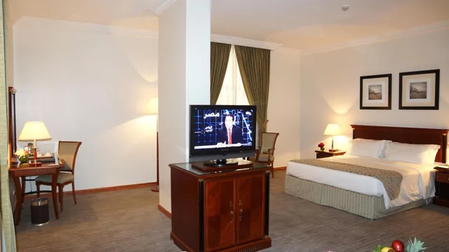 جناح جونيور بسرير كينج بجاكوزي، فندق التنفيذيين العليا(Executives Hotel Olaya) 1/10