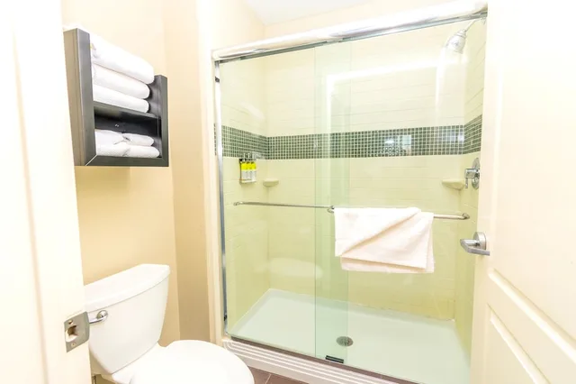 جناح بسريرين كوين بغرفة نوم واحدة بمطبخ، Staybridge Suites Houston Iah - Beltway 8 7/7