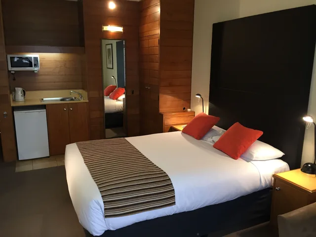 غرفة قياسية بسرير كوين، Sovereign Park Motor Inn 10/10