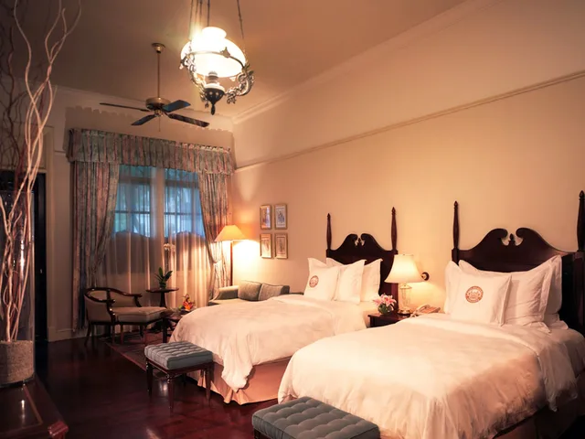 غرفة كلاسيكية بسريرين منفصلين، Majapahit Hotel Surabaya - MGallery Collection 6/7