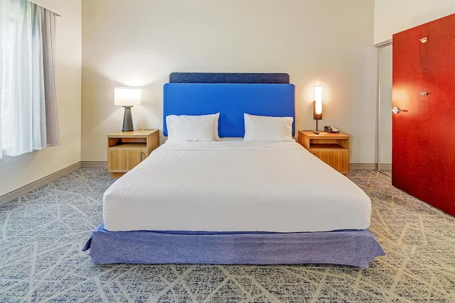 جناح استوديو بسرير كينج مع أريكة بمطبخ صغير، Hampton Inn Foley 6/10