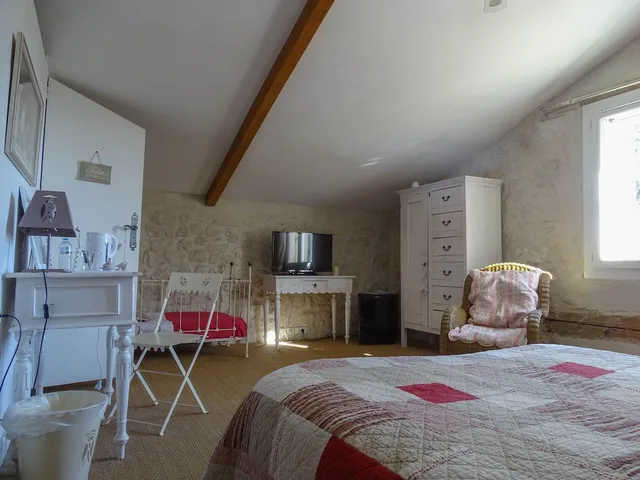 Comfort, Double Bed, Park View, Clos Saint-Pierre De Fraisse 2/5