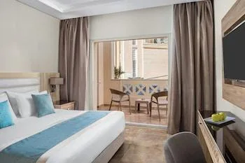 غرفة ديلوكس عائلية بسرير كينج، Pickalbatros Aqua Blu Resort - Hurghada 2/2