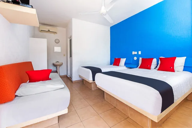 غرفة قياسية رباعية، Capital O Hotel El Mejicano Acapulco 4/10