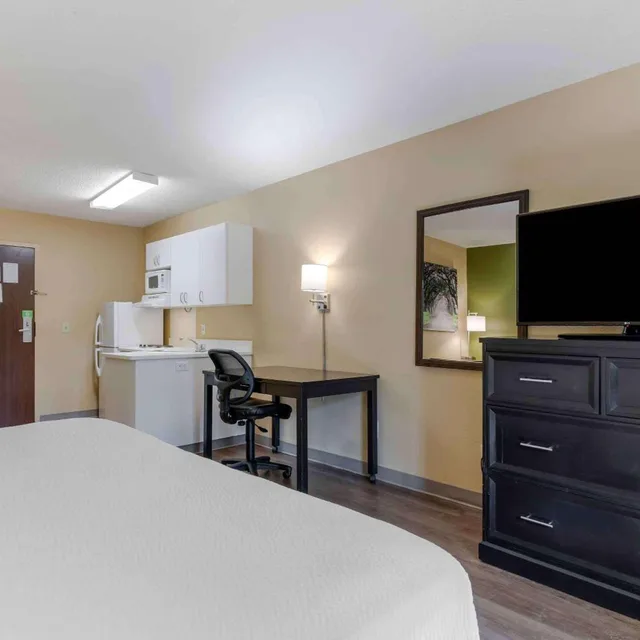 1 Bedroom, Suite, Queen Bed, Extended Stay America - Louisville - Alliant Avenue 6/10