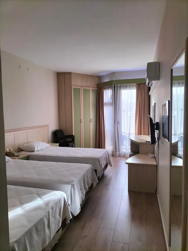 غرفة قياسية ثلاثية، Ridvan Hotel 2/6