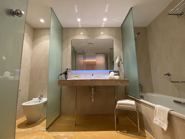 غرفة كلوب بإطلالة على المدينة بشرفة مفردة بسريرين منفصلين، Hotel BCL Levante Club and Spa - Adults Only 5/5
