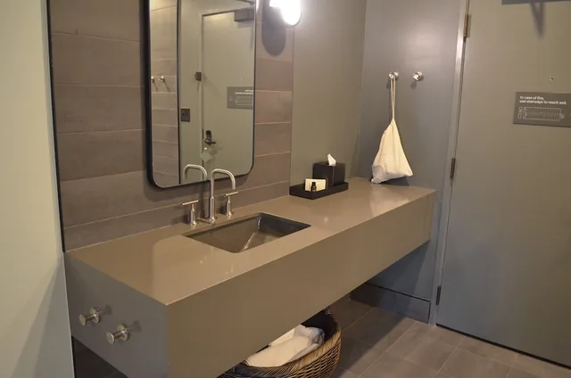 جناح رئاسي بسرير كينج بشرفة مع أريكة لذوي الإعاقة، Pratt Place Inn and Barn 2/2