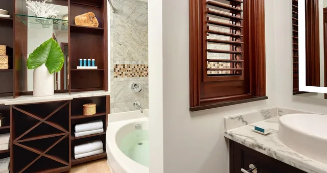 1 Bedroom, Caribbean, Grand, Luxury, King Bed, Garden View, Pool Side، Sandals Grande Antigua 6/6