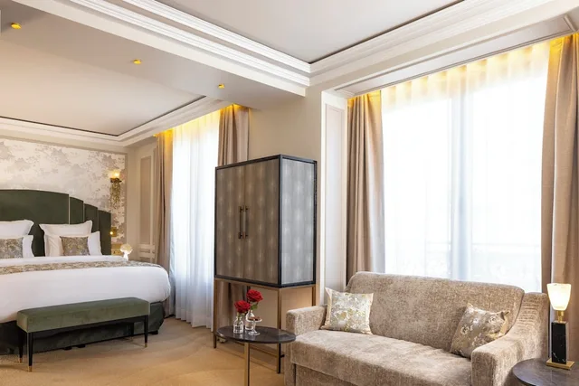 جناح جونيور بسرير كينج بشرفة مع أريكة، Manolita Paris 5/10