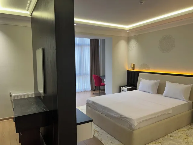غرفة ديلوكس بسرير كوين، Hotel Ishonch 3/6