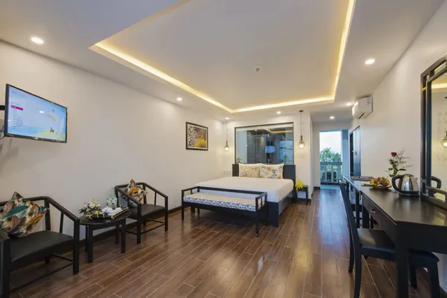 جناح جونيور، Gem Riverside Hotel Hoi An 3/4