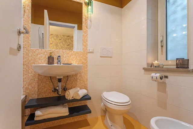 شقة بسريرين كوين بغرفتي نوم، Cozy Flat Near Colosseum 4/4