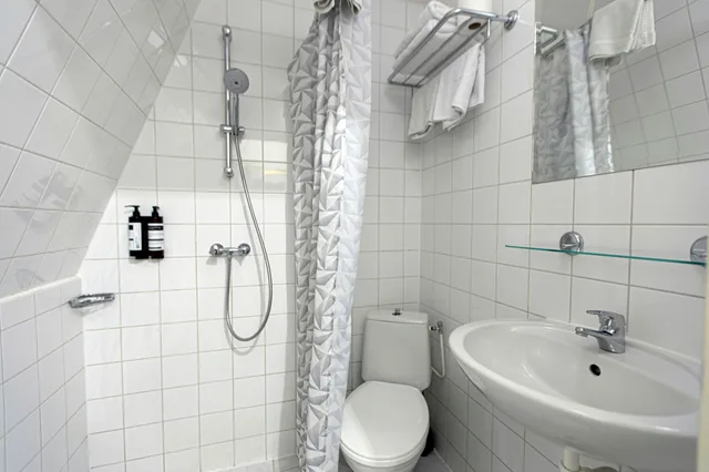 Lower, Budget, Twin Beds، Quentin England Hotel 6/7