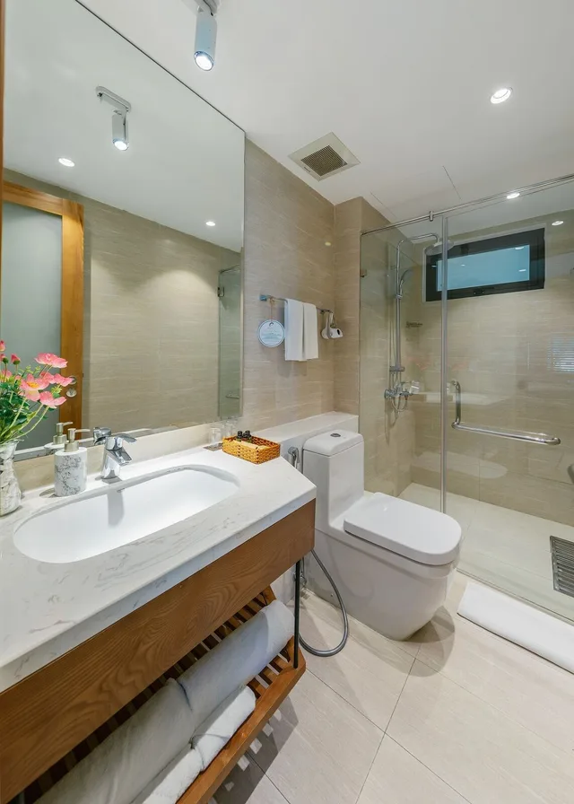 غرفة عائلية بسرير كينج وسرير كوين بإطلالة على المدينة، Ponte Boutique Villa 3/3