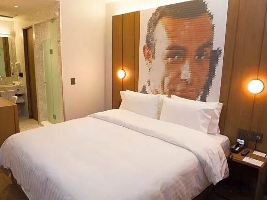 غرفة داخلية بسرير مزدوج، Ikonik Hotel Puebla 1/1