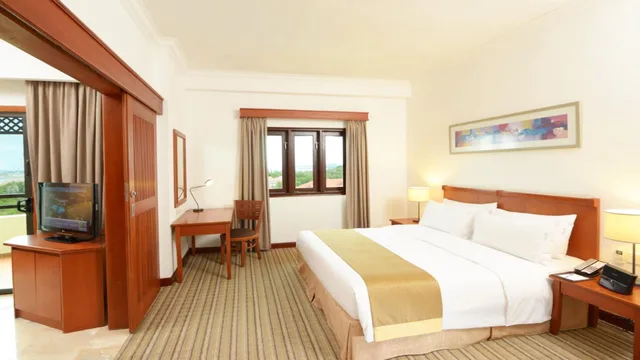 غرفة بسرير كوين بغرفة نوم واحدة، HOLIDAY INN RESORT BATAM 1/8