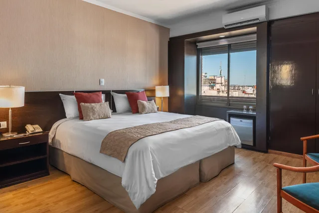 غرفة سوبيريور بسرير مزدوج، Ramada Plaza by Wyndham Tucuman 3/6