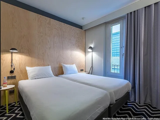 غرفة قياسية بسريرين منفصلين، Ibis Styles Paris Place d Italie Bute aux Cailles 2/7