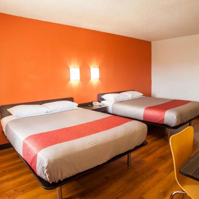 غرفة بسريرين كوين لذوي الإعاقة، Motel6 Corsicana, TX 5/8