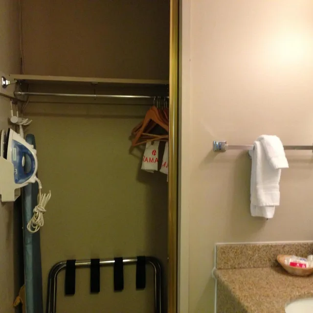 جناح بغرفة نوم واحدة، Ramada by Wyndham Fresno North 4/4
