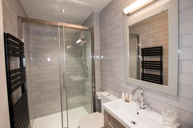 1 Bedroom, Deluxe, Town House, Apartment, Double Bed، The Halston 3/3