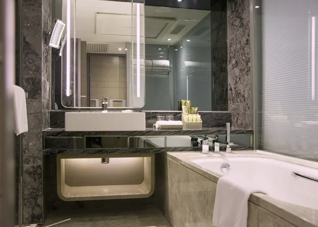 Plaza, Superior, King Bed، Royal Plaza Hotel Hong Kong 3/4