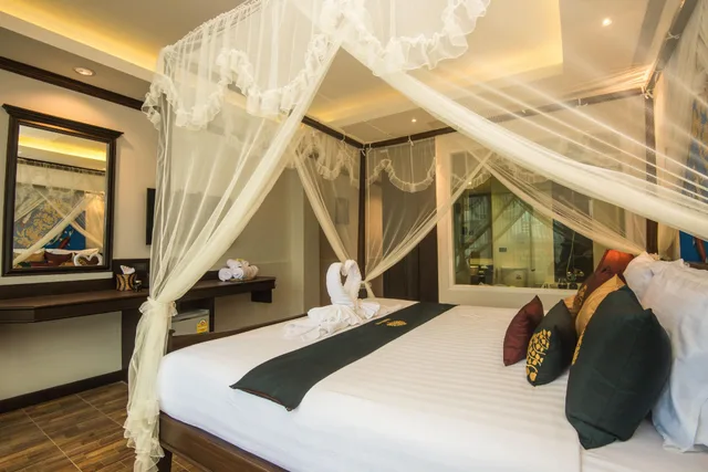Super, Deluxe, King Bed, Bathtub، Tanawan Phuket Hotel 1/1