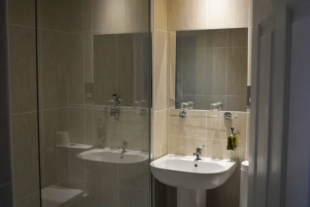Classic, Twin Beds, Stallingborough Grange Hotel 4/5
