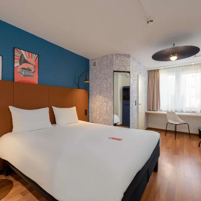 غرفة قياسية بسرير كينج، ibis Nuernberg Hauptbahnhof 2/10