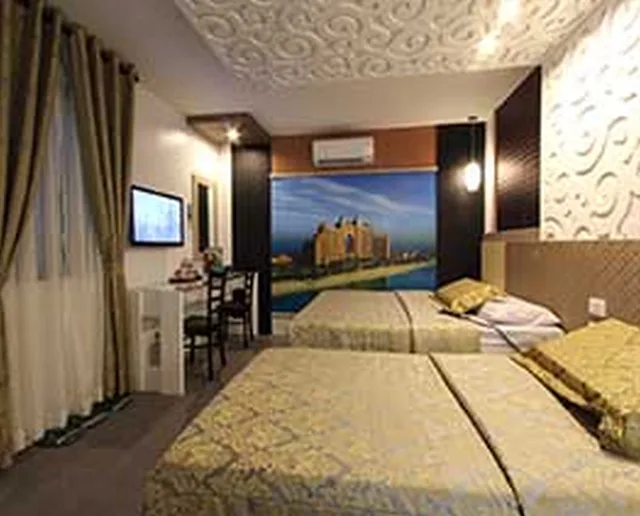 جناح، Eurotel Makati 1/1