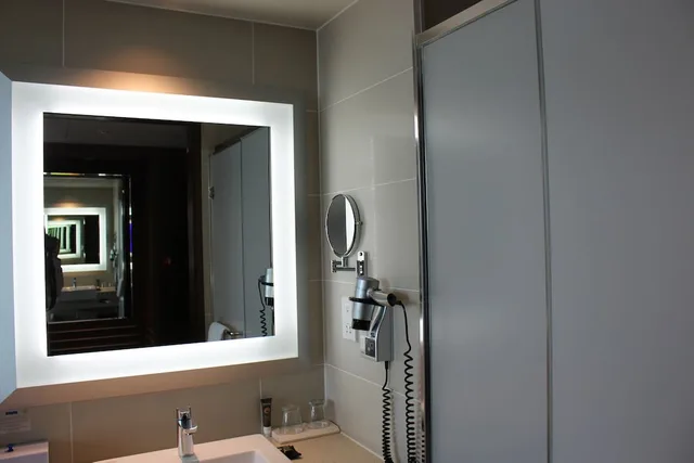 غرفة سوبيريور بسرير كينج، Novotel Ambassador Suwon 8/9