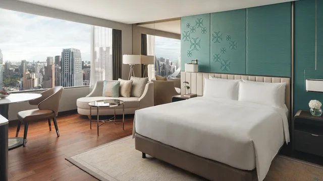 غرفة كلاسيكية بسرير كينج في طابق مرتفع، Intercontinental Bangkok 2/10