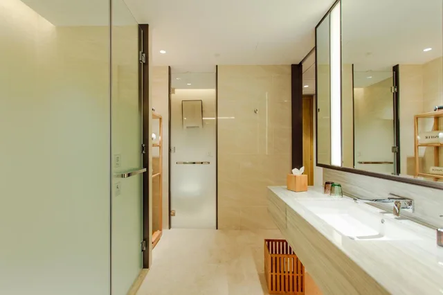 غرفة قياسية بسريرين منفصلين بإطلالة على البحر، Sanya Conifer Resort 3/4