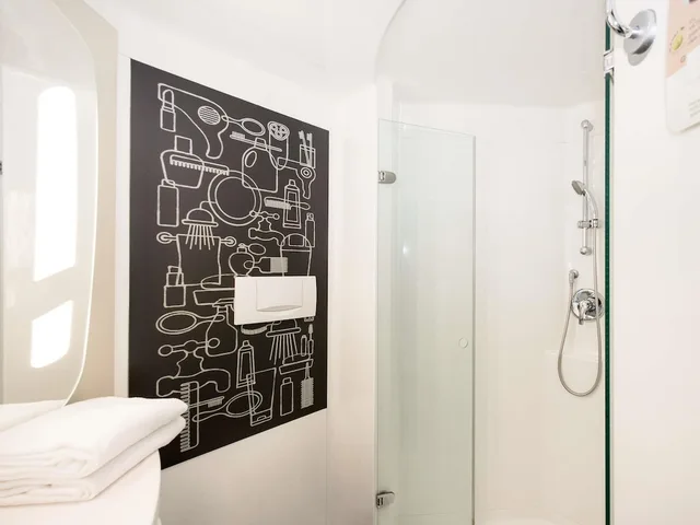 غرفة قياسية بسرير مزدوج، Ibis Avranches Baie Du Mont Saint Michel 8/8