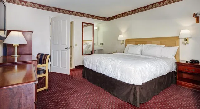 غرفة قياسية بسرير مزدوج، GreenTree Pasadena Inn 1/1