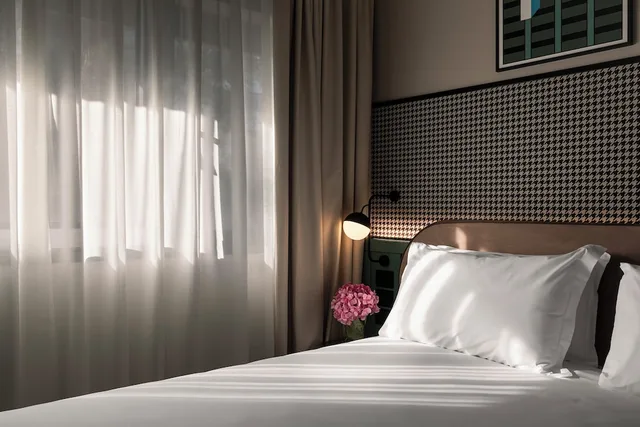 غرفة بريستيج بسرير كينج، Living Place Hotel 3/7