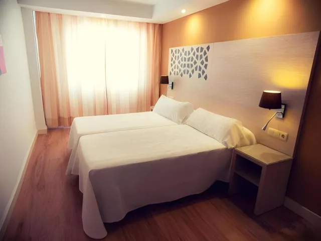 شقة بسريرين منفصلين بشرفة بغرفة نوم واحدة، Puerto Azul Marbella 1/8