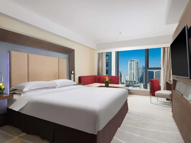 Executive, Queen Bed, City View, Novotel Nanjing Central Suning 3/10