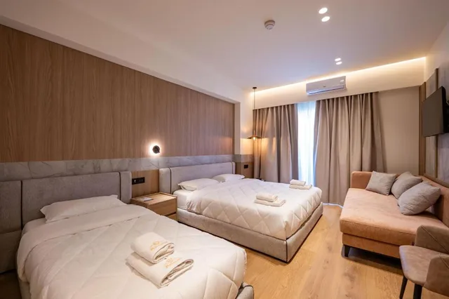 غرفة ديلوكس رباعية بإطلالة على البحر، Hotel Heksamil 3/10
