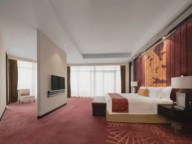 Red Level, Grand, Suite, Queen Bed، Gran Melia Xian 2/4