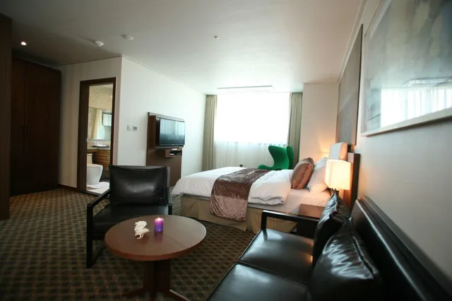 Ocean, Deluxe، Hyunjin Tourist Hotel 3/4