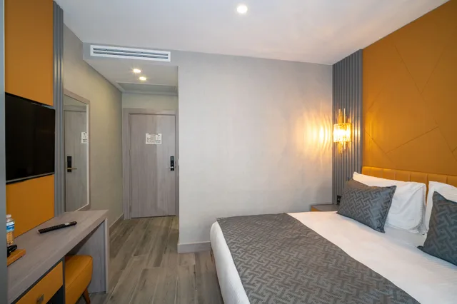 غرفة سوبيريور بسرير مزدوج، Icon Hotel Bomonti Istanbul 1/4