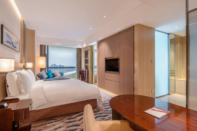 Standard, CROWNE PLAZA DALIAN SPORTS CENTER 6/10