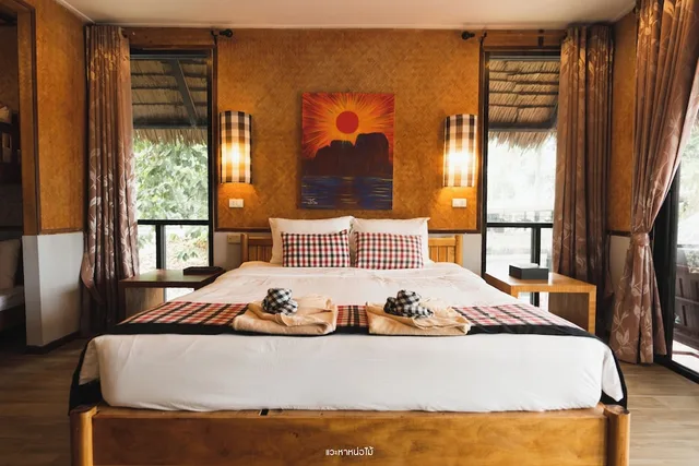 غرفة بسرير كينج بإطلالة على البحر، THAPWARIN RESORT(KOH NGAI) 1/1