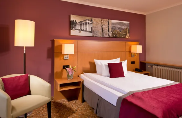 غرفة كومفورت بسرير مزدوج مع أريكة، Leonardo Royal Hotel Baden Baden 9/10