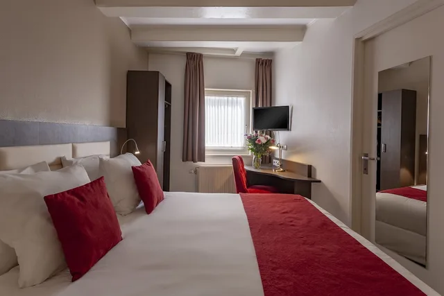 Standard, Double or Twin Bed, Avenue Hotel Amsterdam 3/6