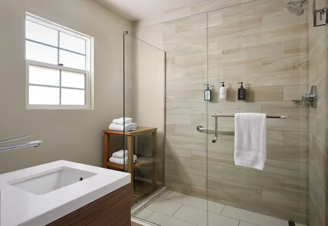 غرفة بريميوم بسرير كوين، Diamond Head Inn 4/4