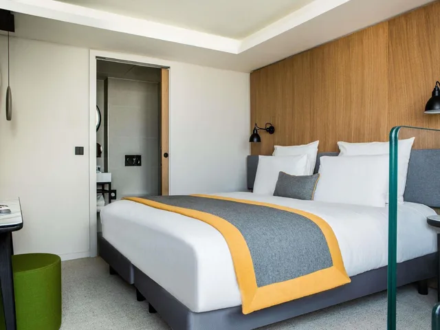 غرفة بريفيليج بسرير كينج بشرفة، Mercure Paris 17 Batignolles 2/10